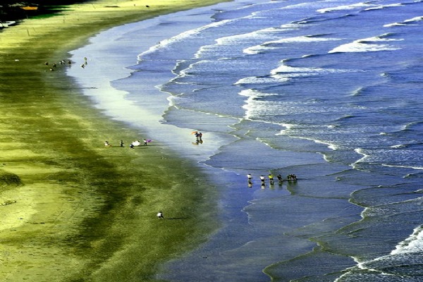 Quynh Lien Beach